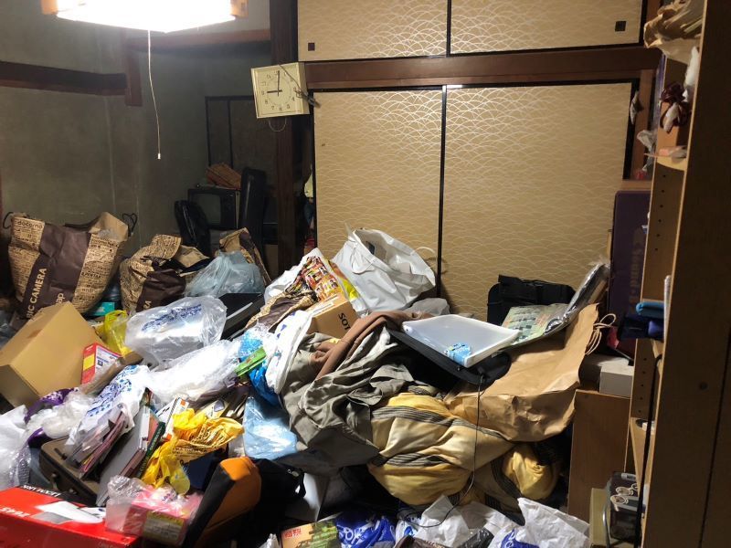 八王子市一軒家遺品整理前104